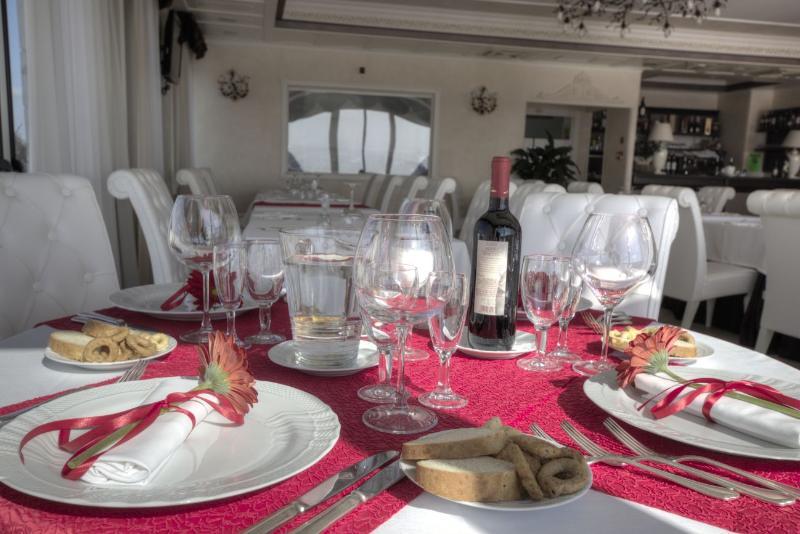 Hotel Madonna Delle Grazie チェーリエ・メッサーピカ エクステリア 写真